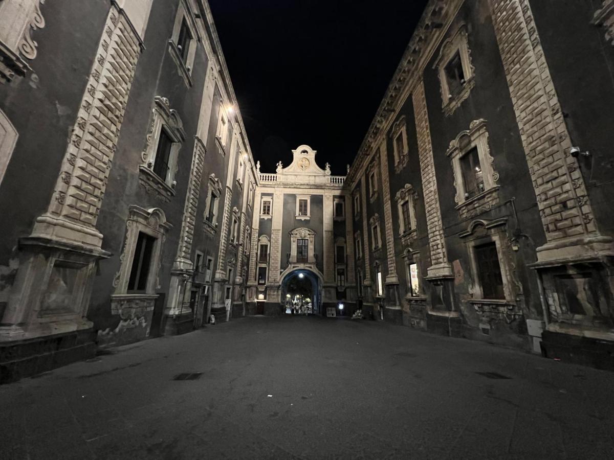 European Apartment - Town Center Self Check-In Catania Exterior photo